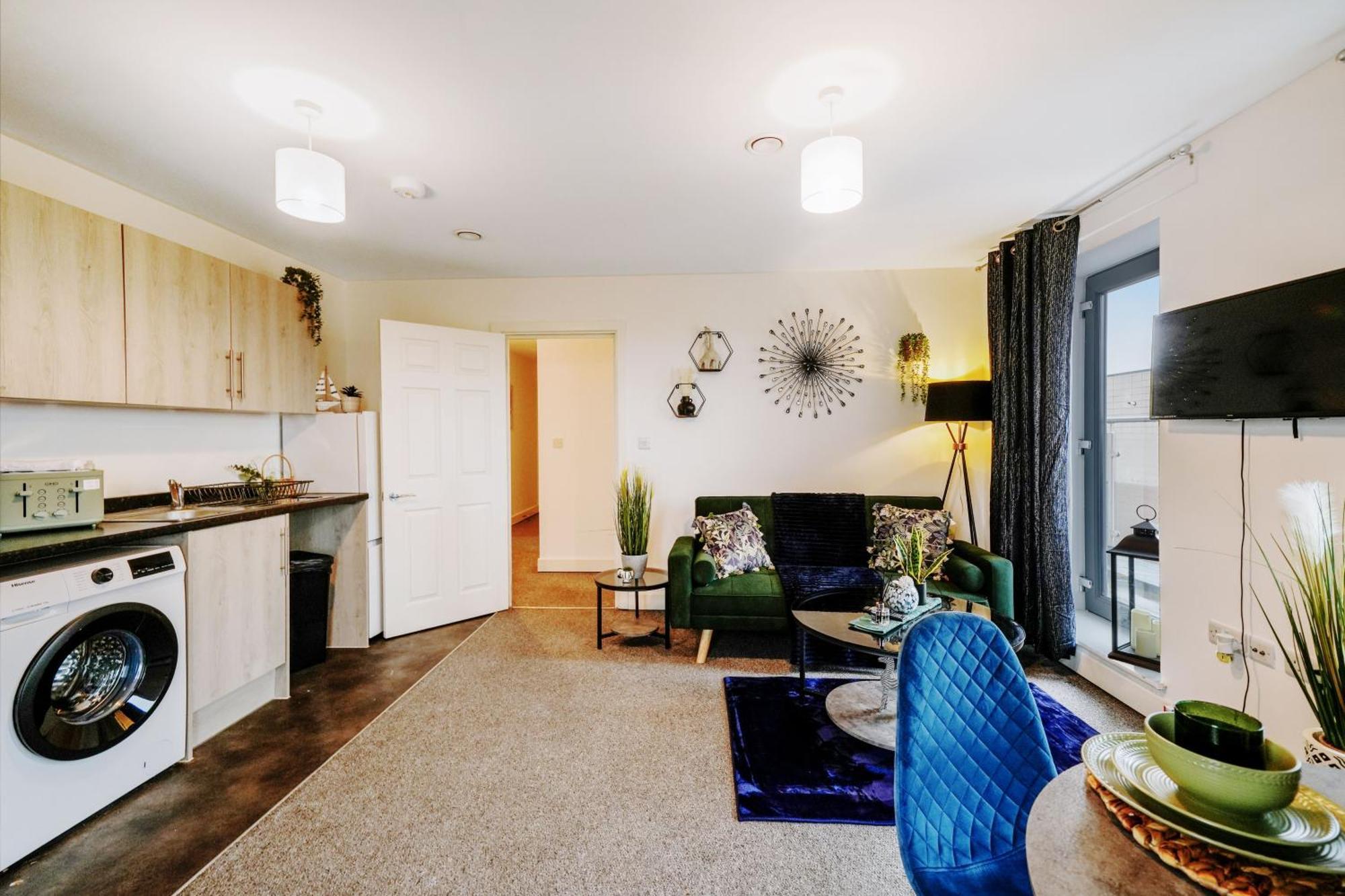 One And Two Bed Apartments Slough Near Heathrow Colnbrook Buitenkant foto