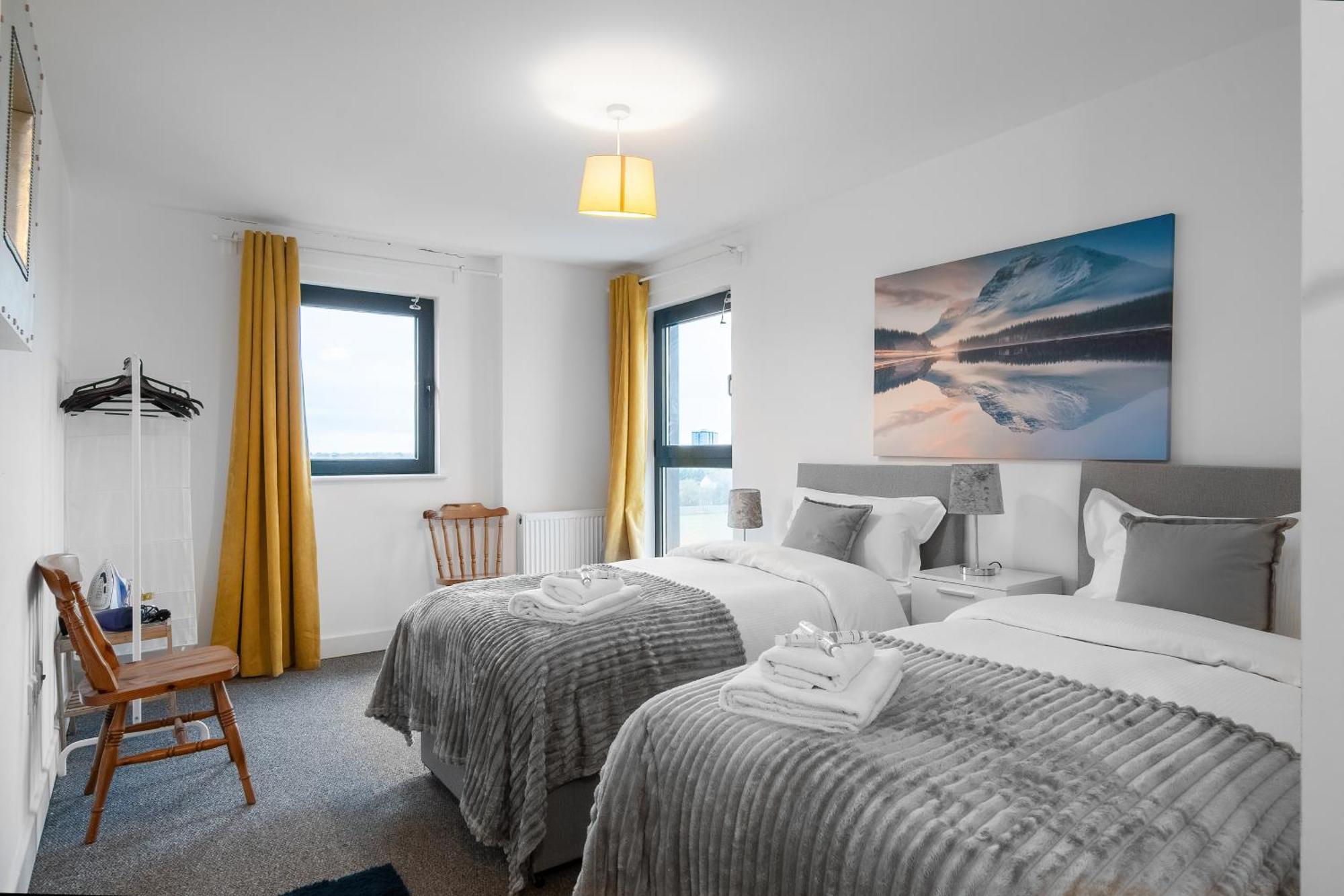 One And Two Bed Apartments Slough Near Heathrow Colnbrook Buitenkant foto